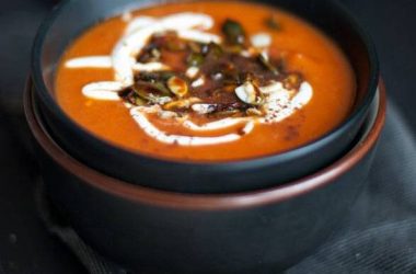 Pomidorų sriuba su cinamonu receptas