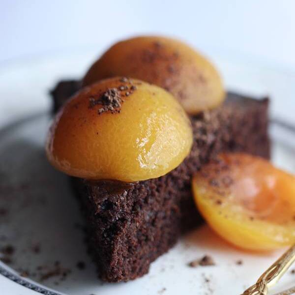 Truffle taste dark chocolate pie with canned apricots