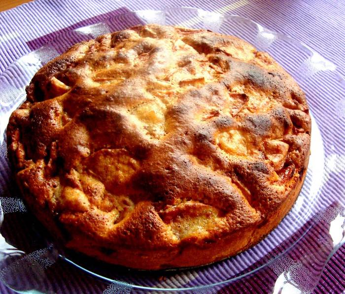Lietuviškojo obuolių pyrago receptas